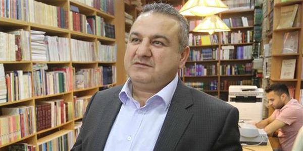 نەوەیەک بەرهەمهاتووەپێناسەی تورە قوڕاوییەکەی شاسوار بە هەزاران شێواز ئەکەنەوە